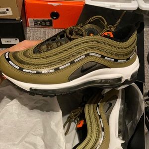 UNDEFEATED Nike Air Max 97